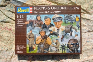 REV02400  LUFTWAFFE PILOTS & GROUND CREW